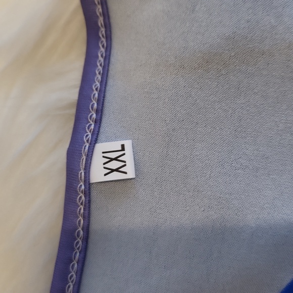 Colorful summer blouse - Picture 8 of 10